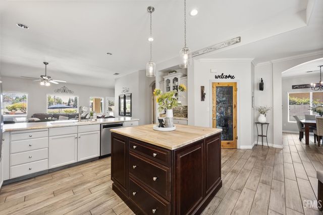 14911 colonia de las rosas, Bakersfield, CA 93306