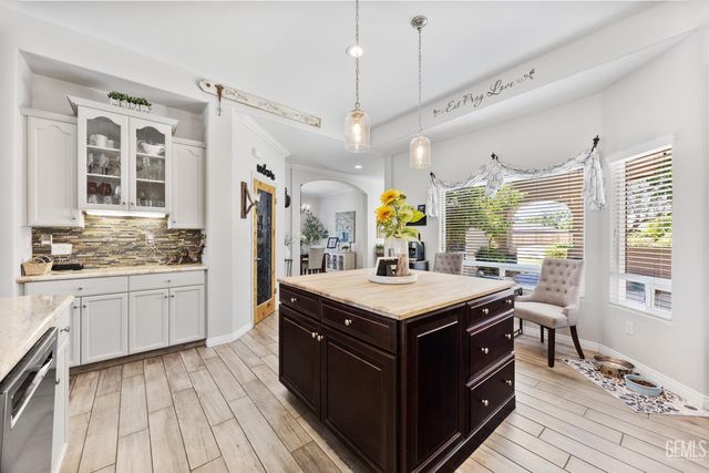 14911 colonia de las rosas, Bakersfield, CA 93306