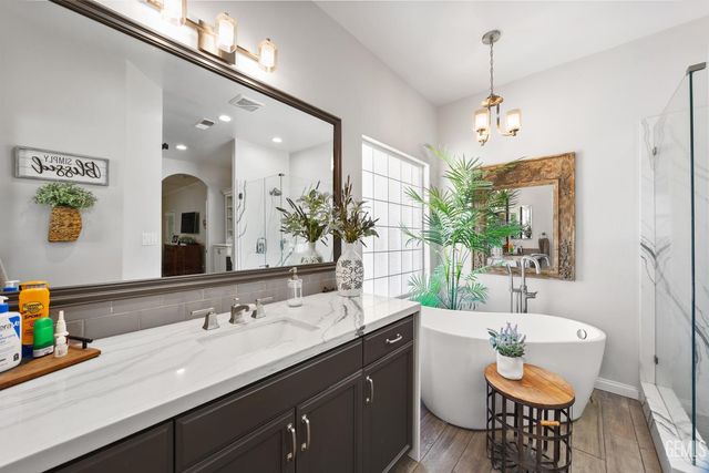 14911 colonia de las rosas, Bakersfield, CA 93306
