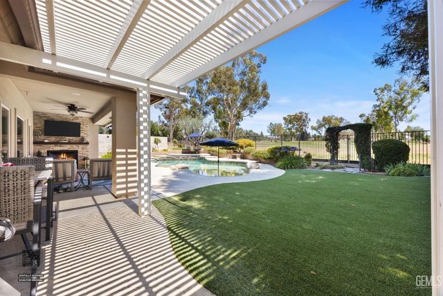14911 colonia de las rosas, Bakersfield, CA 93306