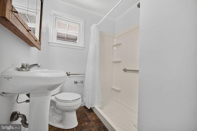 950 THORNTON RD, Upper Chichester, PA 19061