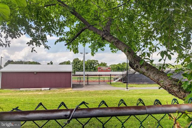 950 THORNTON RD, Upper Chichester, PA 19061