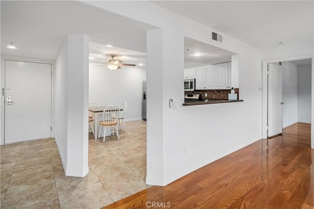 17735 Kinzie, Northridge, CA 91325