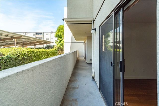 17735 Kinzie, Northridge, CA 91325