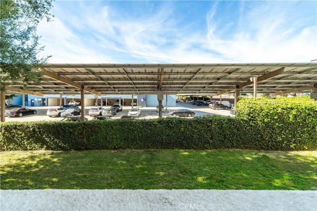 17735 Kinzie, Northridge, CA 91325