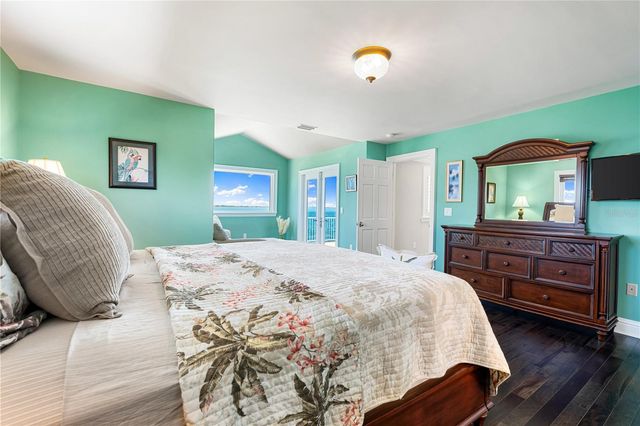350 S SHORE DRIVE, Sarasota, FL 34234