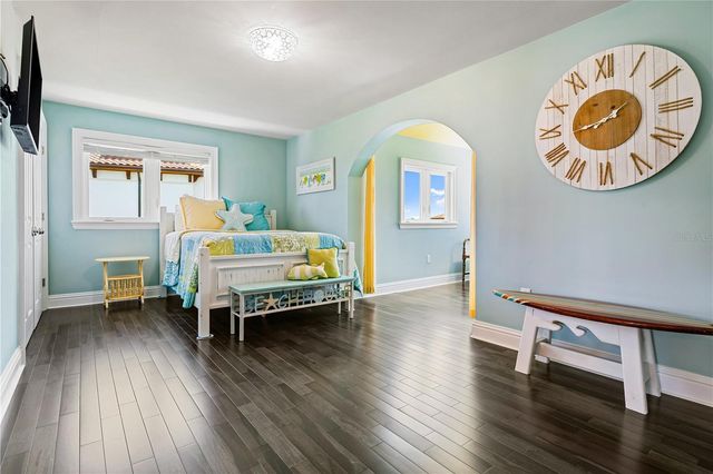 350 S SHORE DRIVE, Sarasota, FL 34234