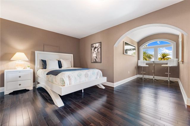 350 S SHORE DRIVE, Sarasota, FL 34234