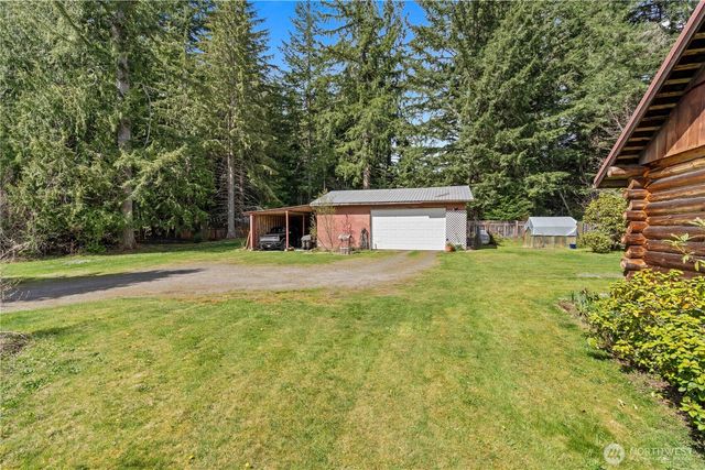 54715 278th Avenue E, Ashford, WA 98304