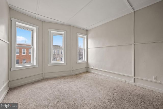 225 N LUZERNE AVE, Baltimore, MD 21224