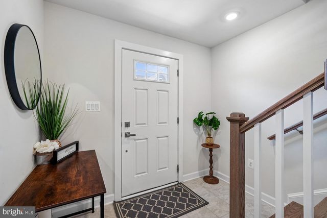1202 PATUXENT GREENS DR, Laurel, MD 20708