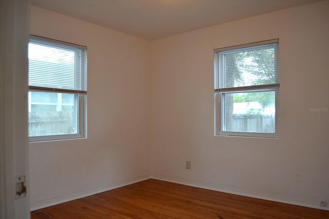 1401 34TH AVENUE N, St Petersburg, FL 33704