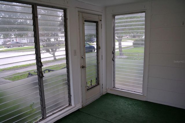 1401 34TH AVENUE N, St Petersburg, FL 33704