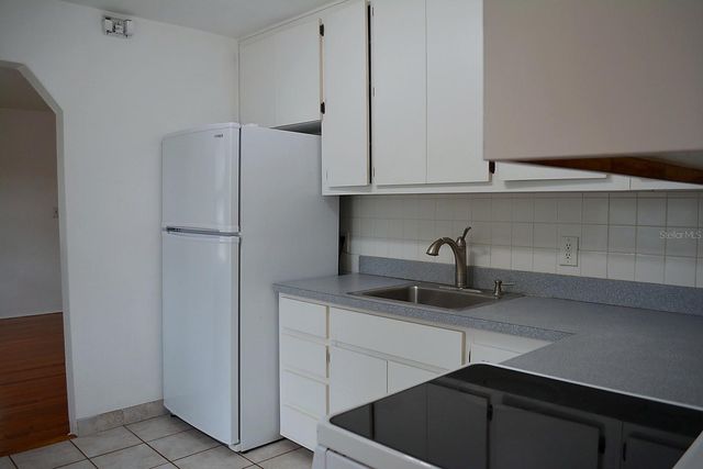1401 34TH AVENUE N, St Petersburg, FL 33704