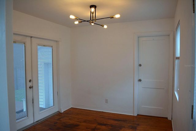 1401 34TH AVENUE N, St Petersburg, FL 33704