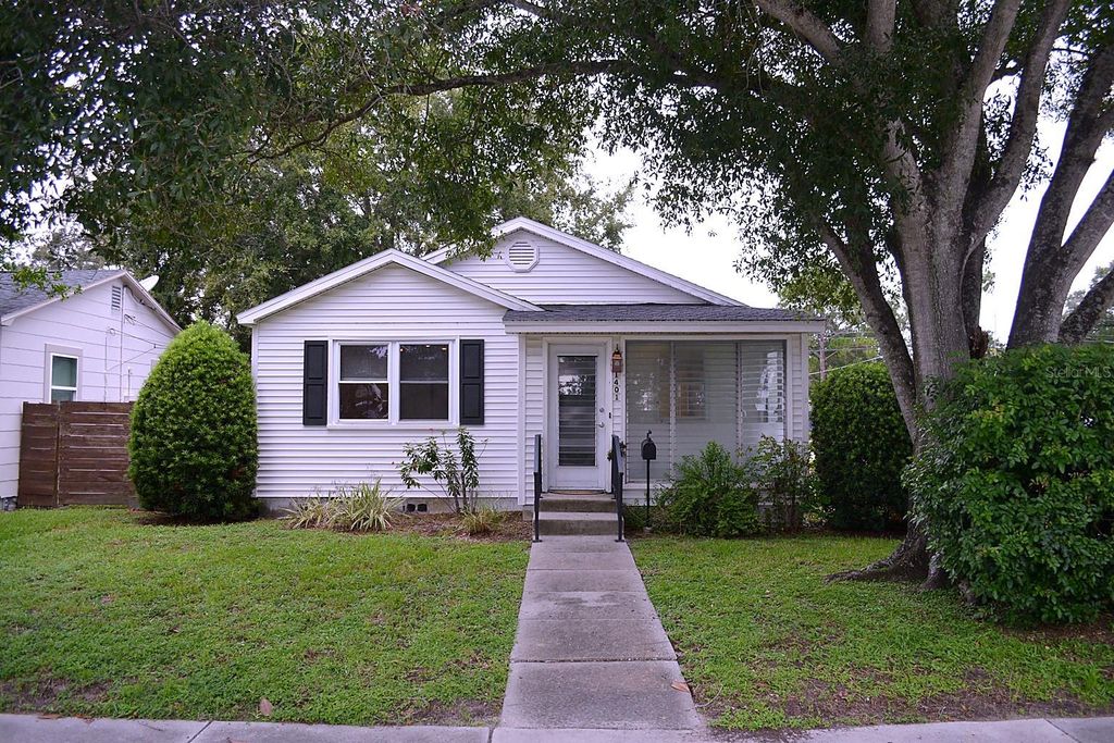 1401 34TH AVENUE N, St Petersburg, FL 33704