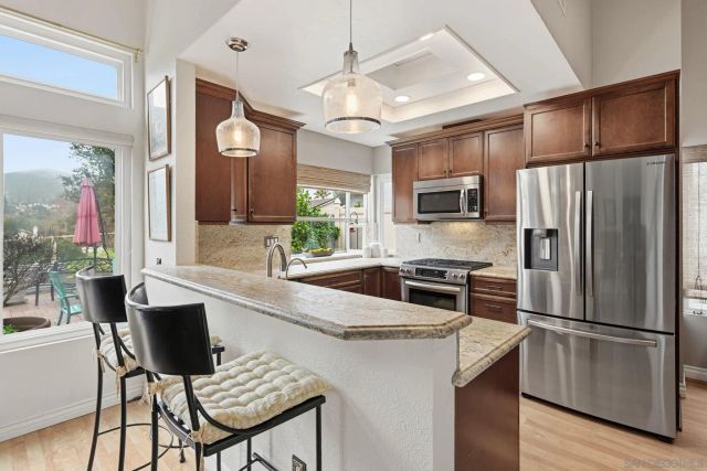 10847 Matinal Cir, San Diego, CA 92127