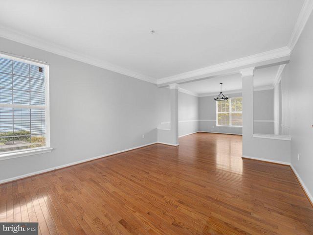 2000 DEL SOL CT, Bowie, MD 20721