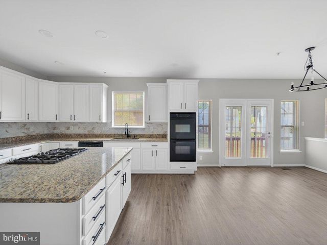 2000 DEL SOL CT, Bowie, MD 20721