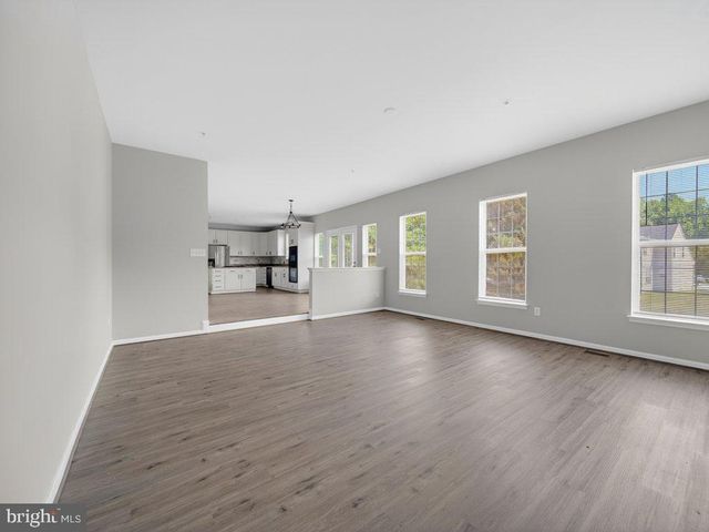 2000 DEL SOL CT, Bowie, MD 20721