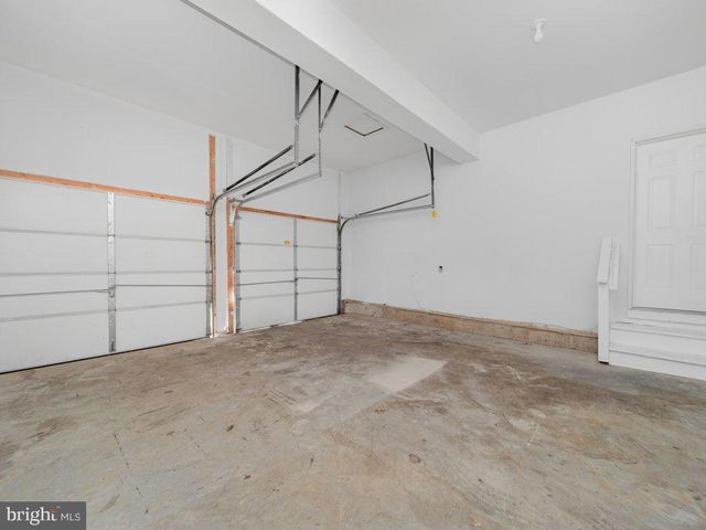 2000 DEL SOL CT, Bowie, MD 20721