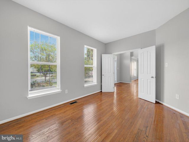 2000 DEL SOL CT, Bowie, MD 20721