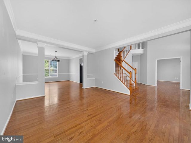 2000 DEL SOL CT, Bowie, MD 20721