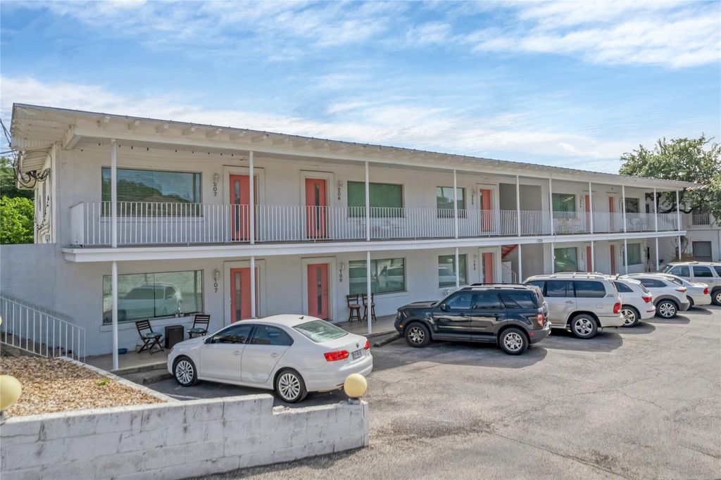 1200 Enfield RD 205, Austin, TX 78703