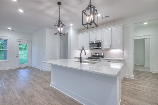 419 Duchess Blvd, Gallatin, TN 37066