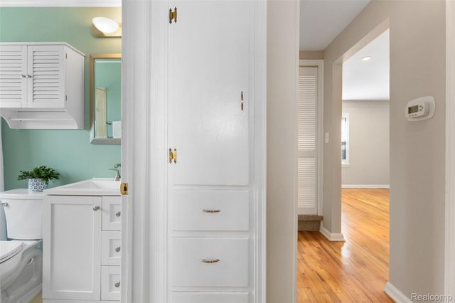 1860 BOWERS Street, Birmingham, MI 48009