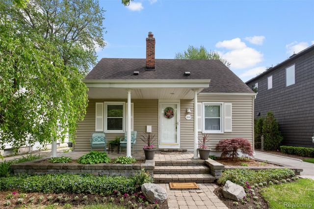 1860 BOWERS Street, Birmingham, MI 48009