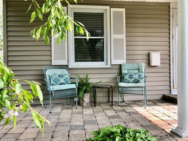 1860 BOWERS Street, Birmingham, MI 48009