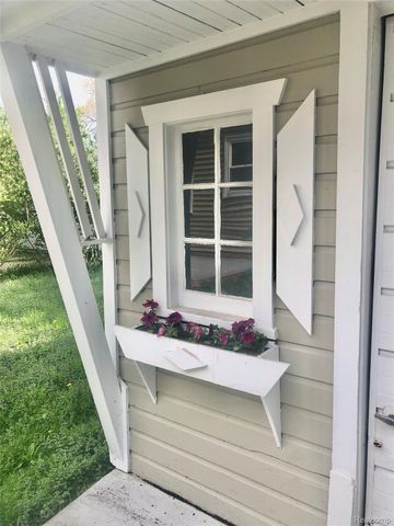 1860 BOWERS Street, Birmingham, MI 48009