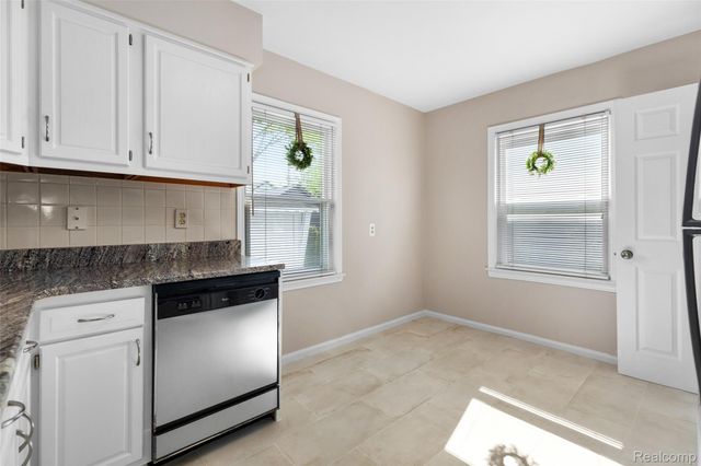 1860 BOWERS Street, Birmingham, MI 48009