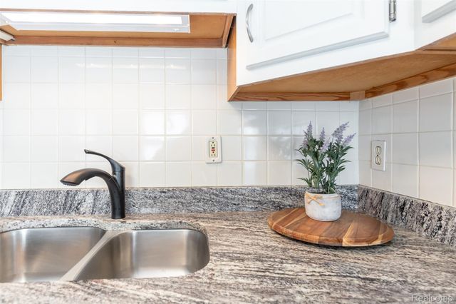 1860 BOWERS Street, Birmingham, MI 48009