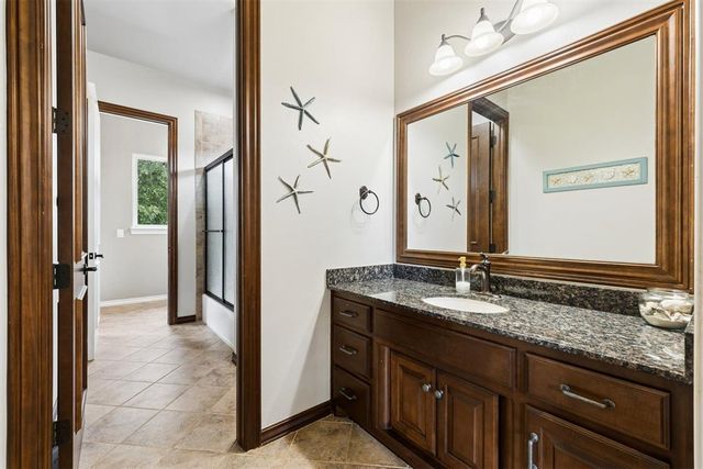 4317 Slate Bridge Road, Edmond, OK 73034
