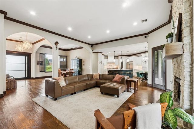 4317 Slate Bridge Road, Edmond, OK 73034