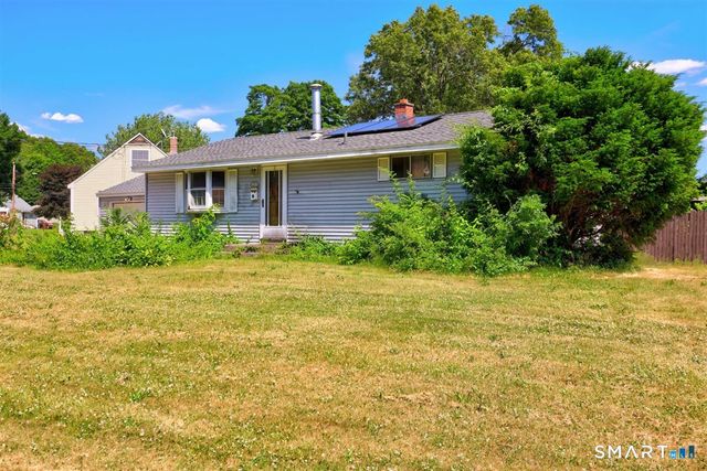 23 Magnolia Drive, Enfield, CT 06082
