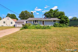 23 Magnolia Drive, Enfield, CT 06082