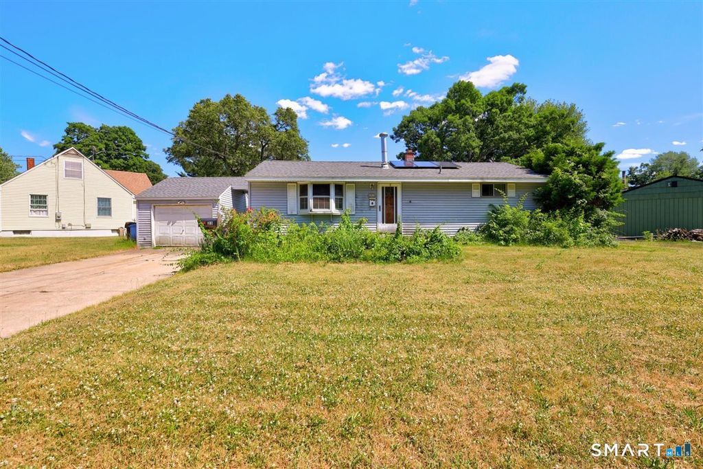 23 Magnolia Drive, Enfield, CT 06082