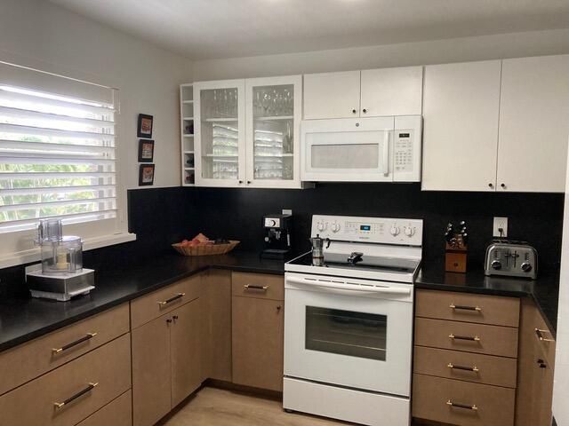 3597 Birdie Drive 203, Lake Worth, FL 33467