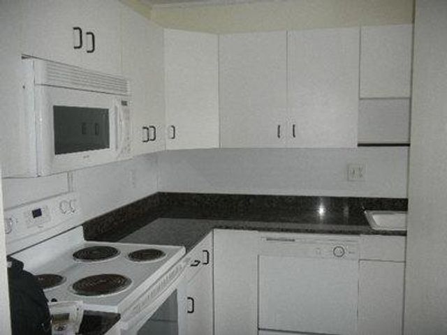 1561 NW 20th Avenue 101, Delray Beach, FL 33445