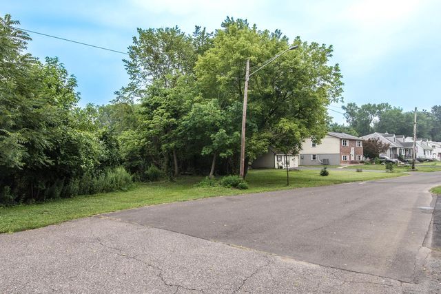 313 WYOMING AVE, Langhorne, PA 19047