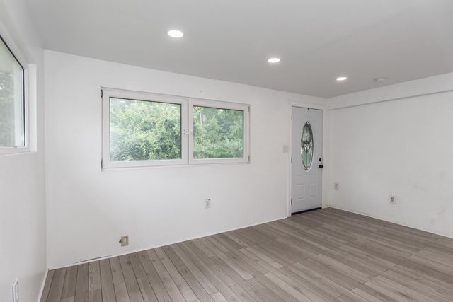 313 WYOMING AVE, Langhorne, PA 19047