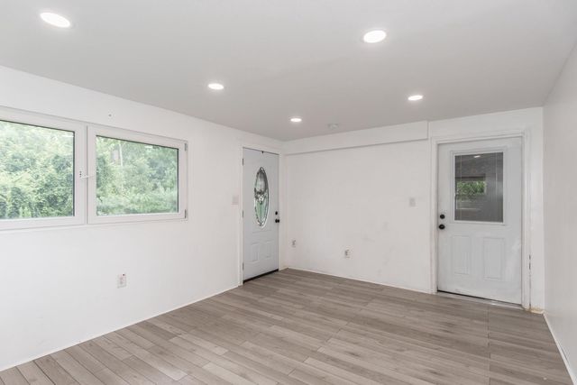 313 WYOMING AVE, Langhorne, PA 19047