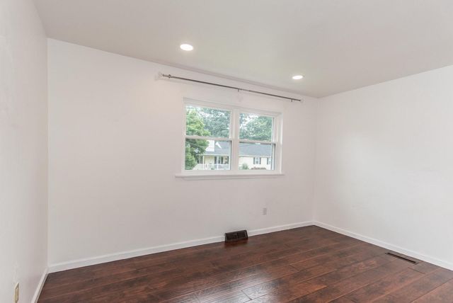 313 WYOMING AVE, Langhorne, PA 19047