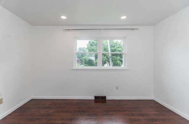 313 WYOMING AVE, Langhorne, PA 19047