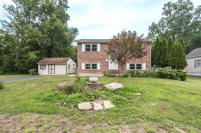 313 WYOMING AVE, Langhorne, PA 19047