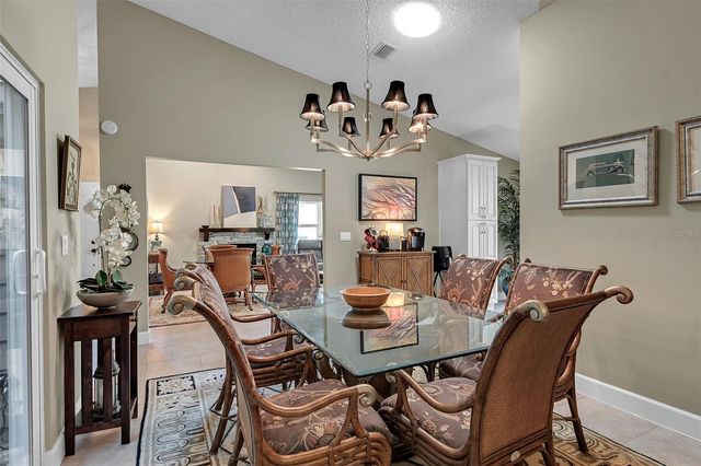 3406 AVENIDA MADERA B, Bradenton, FL 34210