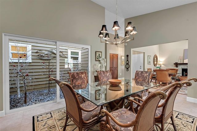 3406 AVENIDA MADERA B, Bradenton, FL 34210